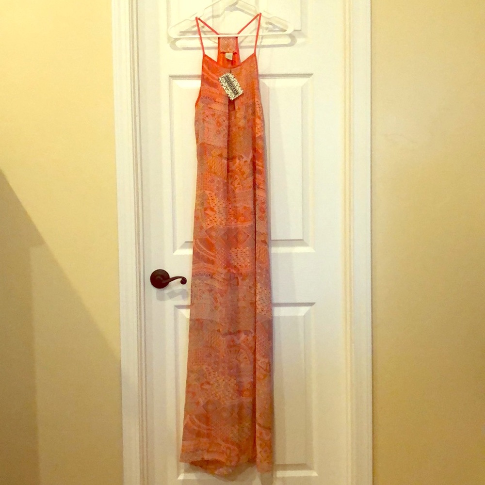 Paper Crane boutique high-neck maxi dress sz S